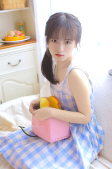 凌晨三点半看高清电视